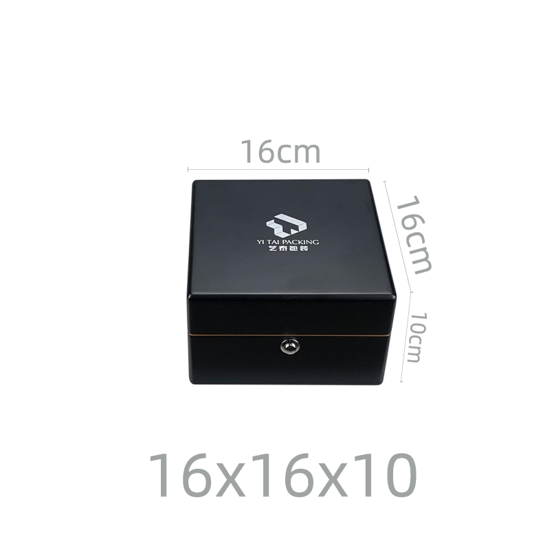 圆角哑光油漆翻盖手表木盒